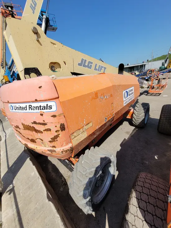 2015 JLG 800S Boom Lift