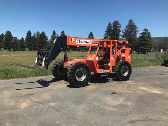 2015 SKYTRAK 8042 Forklift
