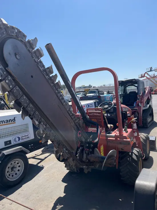 2018 Ditch Witch RT45 Ride-On Trencher