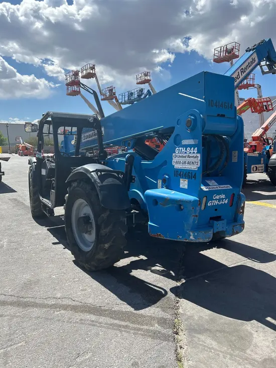 2015 Genie GTH-844 Forklift