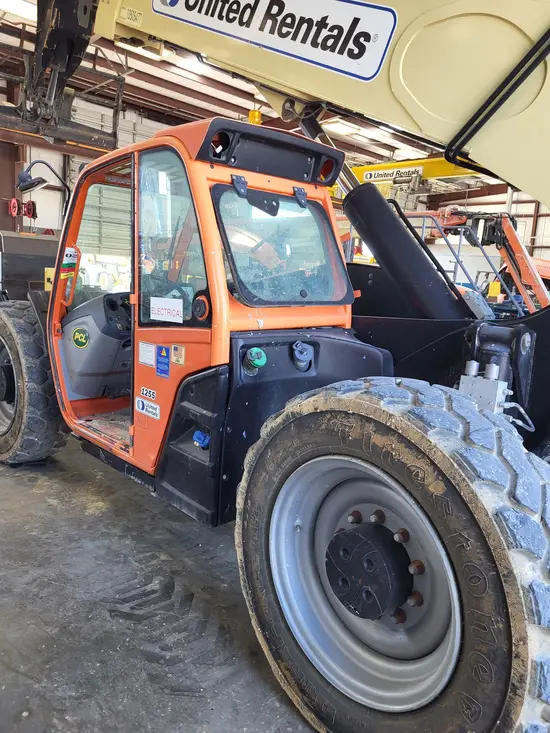 2016 JLG 1255 Forklift