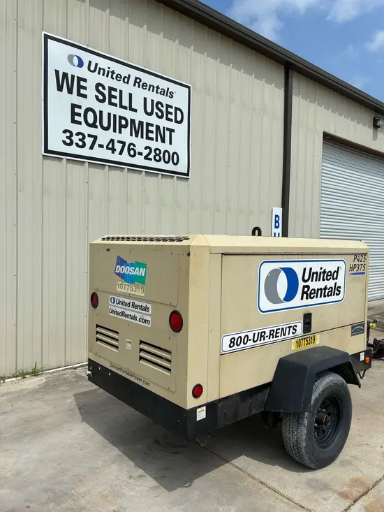 2018 Doosan P425/HP375WCUT4 Air Compressor