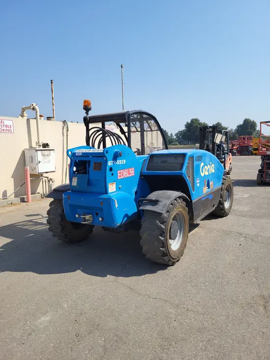 2017 Genie GTH-5519 Forklift