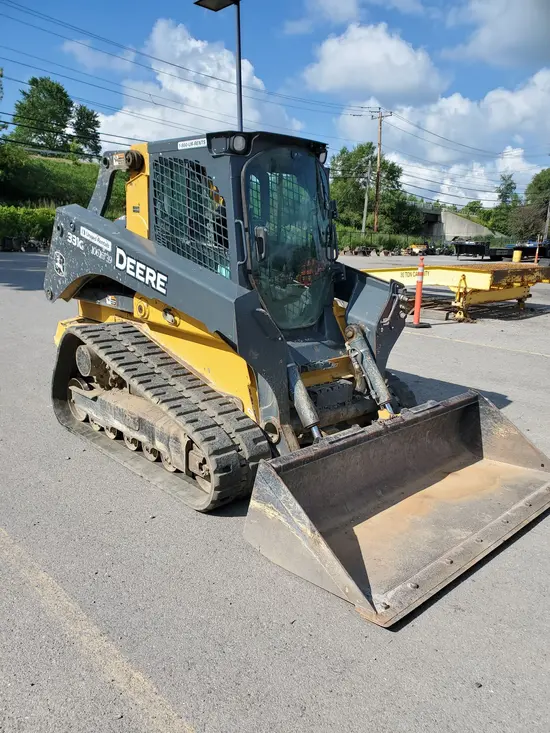 2017 John Deere 331G Track Loader