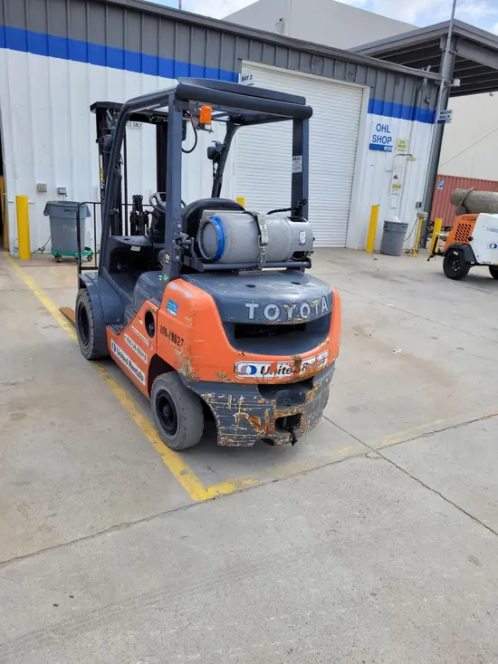 2017 Toyota 8FGU25 Warehouse Forklift
