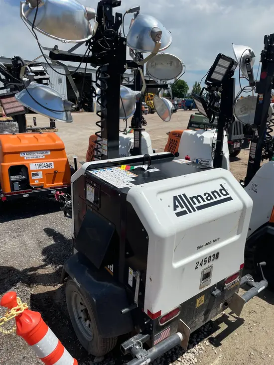2020 Allmand NLV-K1005 Portable Work Light