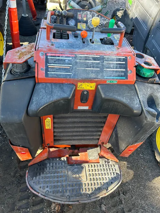 2021 Ditch Witch SK800 Track Loader