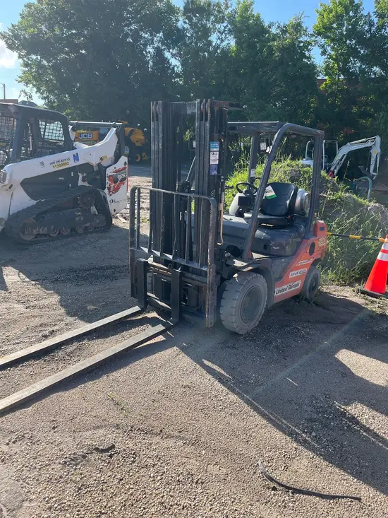 2019 Toyota 8FGU25 Warehouse Forklift