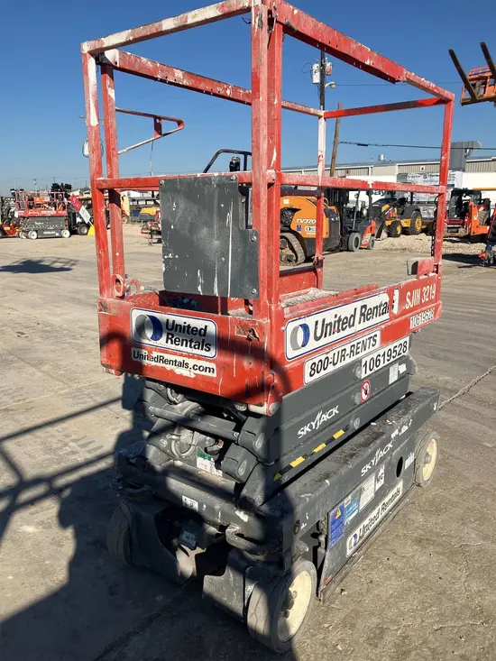 2017 Skyjack SJIII3219 Scissor Lift