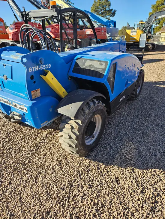 2017 Genie GTH-5519 Forklift