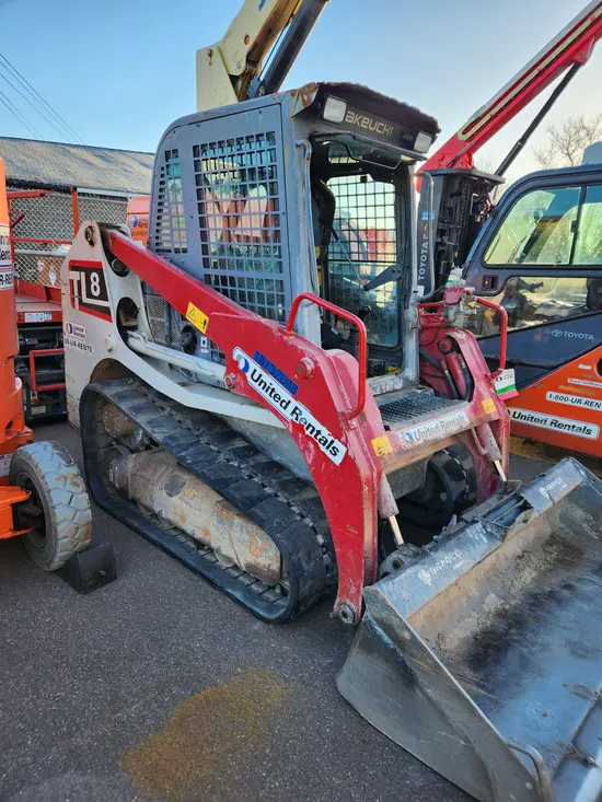 2018 Takeuchi TL8CW Track Loader