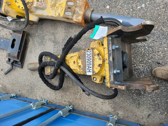 2019 Epiroc SB 452 Attachment