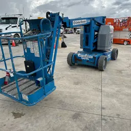 2014 Genie Z-34/22N Articulating Boom Lift