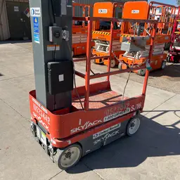 2016 Skyjack SJ16 Self-Propelled One-Person Lift