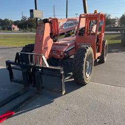2014 SKYTRAK 8042 Forklift