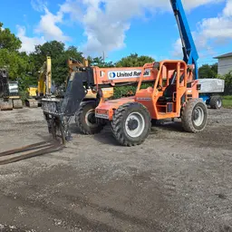 2016 SKYTRAK 6042 Forklift