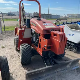 2018 Ditch Witch RT45 Ride-On Trencher