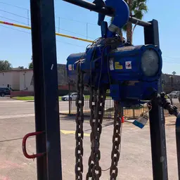 2013 JD NEUHAUS PROFI 30T Hoist