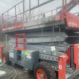 2013 Skyjack SJ9250RT Rough Terrain Scissor Lift