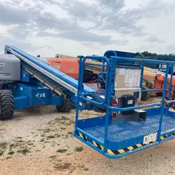 2013 Genie S-60X Boom Lift