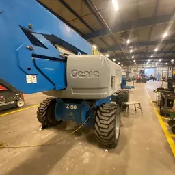 2012 Genie Z-80/60 Articulating Boom Lift