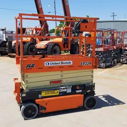 2017 JLG 1932R Scissor Lift