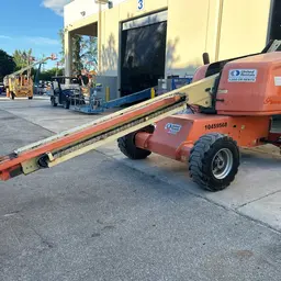2016 JLG 400S Boom Lift