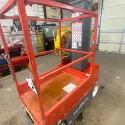 2018 Skyjack SJ12 Self-Propelled One-Person Lift