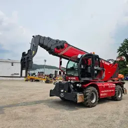 2017 MAGNI RTH5.39S Forklift