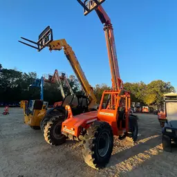 2015 SKYTRAK 6042 Forklift