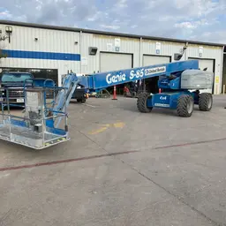 2015 Genie S-85 Boom Lift