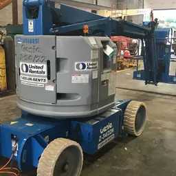2012 Genie Z-34/22N Articulating Boom Lift