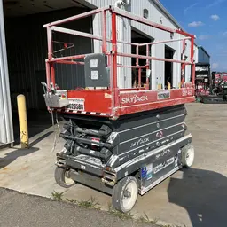 2017 Skyjack SJIII4632 Scissor Lift