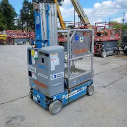 2016 Genie GR-20 Self-Propelled One-Person Lift