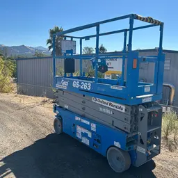 2016 Genie GS-2632 Scissor Lift