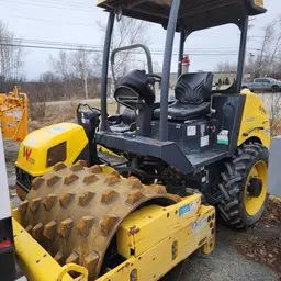 2019 BOMAG BW124PDH-5 Single Drum Roller