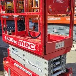 2017 MEC 1330SE Scissor Lift