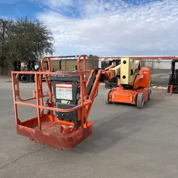 2016 JLG E400AJPN Articulating Boom Lift