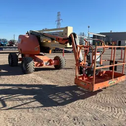 2013 JLG 450AJ Articulating Boom Lift