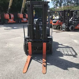 2016 Toyota 8FGU25 Warehouse Forklift