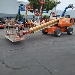 2013 JLG 600S Boom Lift