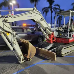 2017 Takeuchi TB260R Mini Excavator