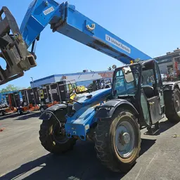 2015 Genie GTH-844 Forklift