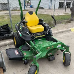 2021 John Deere Z915E