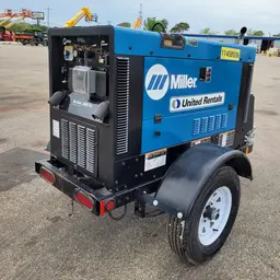 2020 Miller Welders Big Blue 300R Welder
