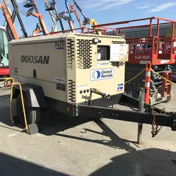 2015 Doosan P425WJD-FX-T3 Air Compressor