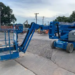 2014 Genie Z-40/23N Articulating Boom Lift