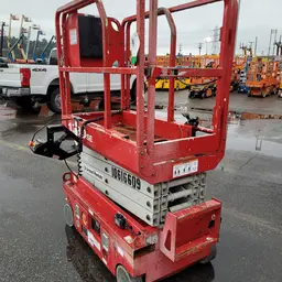 2017 MEC 1330SE Scissor Lift