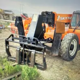 2017 SKYTRAK 10054 Forklift