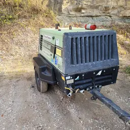 2017 Sullair 185DPQ-KU-T3 Air Compressor